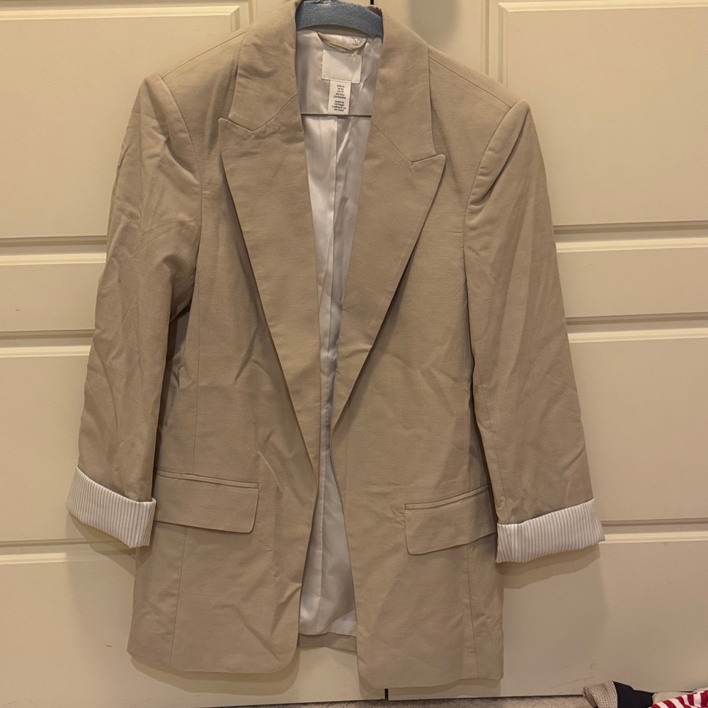 H&M Beige Blazer with‎ Striped Cuffs